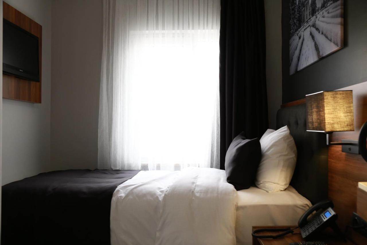 Azra Residence Otel ทรับซอน ภายนอก รูปภาพ