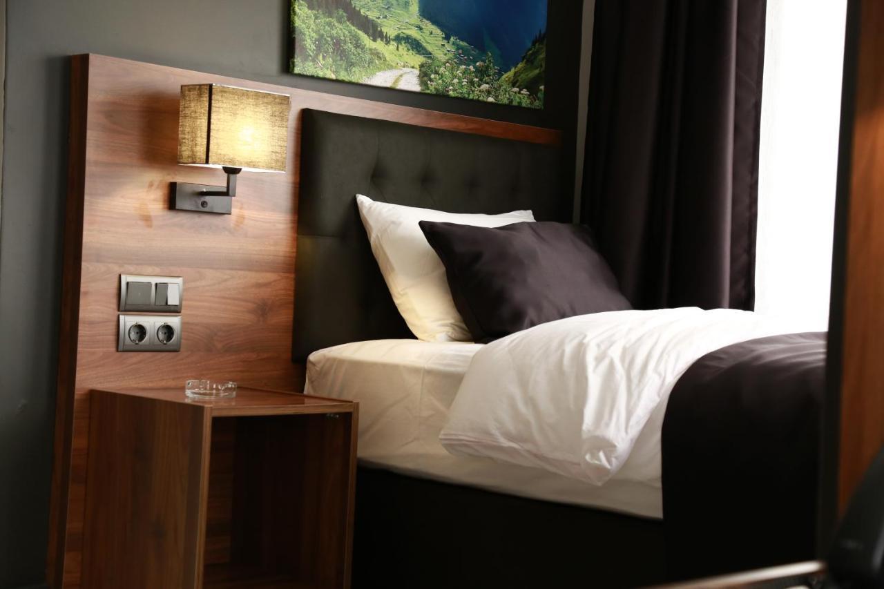 Azra Residence Otel ทรับซอน ภายนอก รูปภาพ