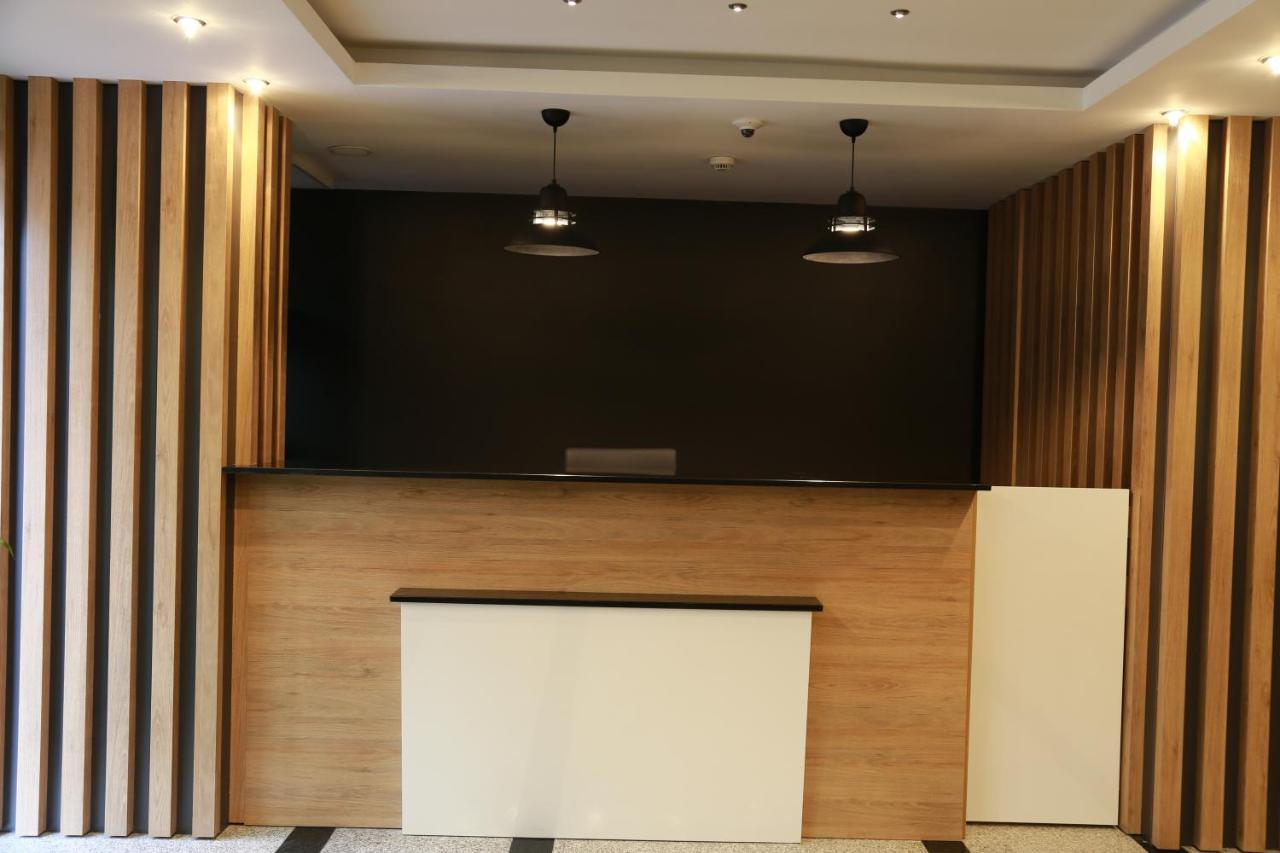 Azra Residence Otel ทรับซอน ภายนอก รูปภาพ